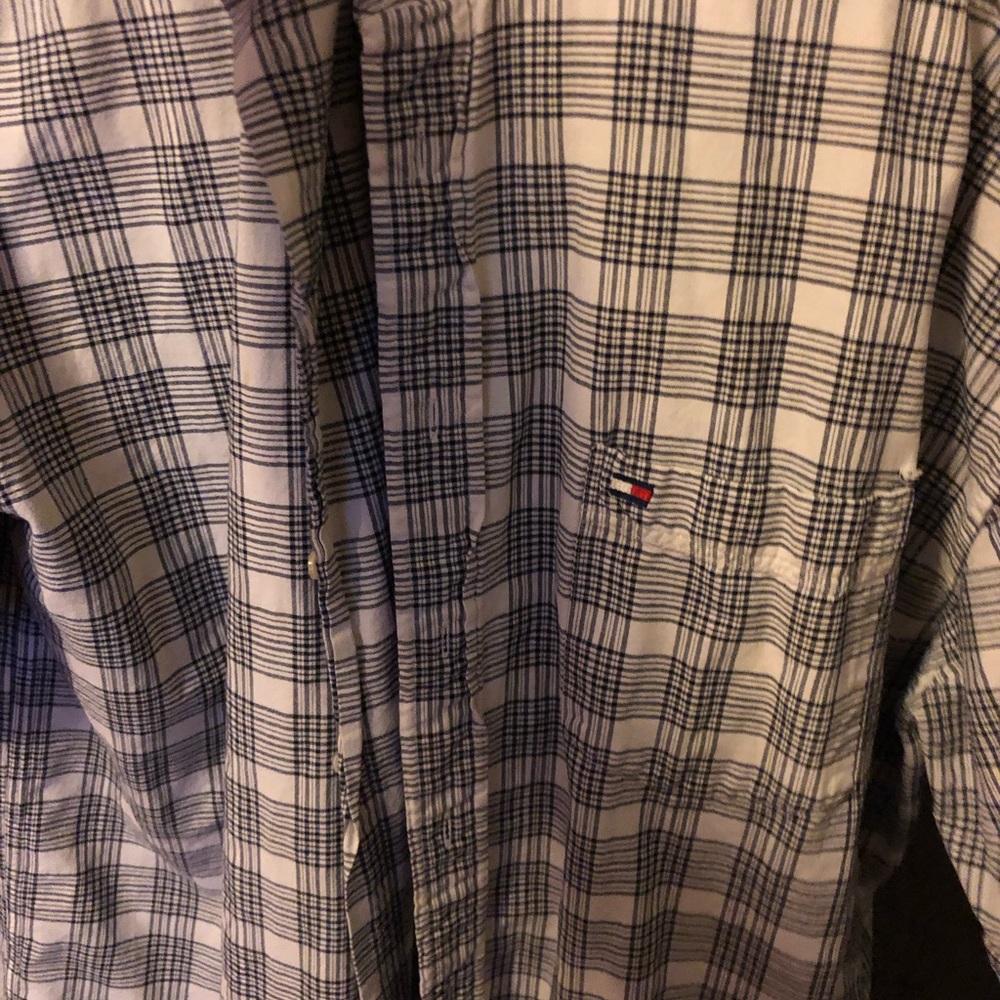 Tommy Hilfiger button up
